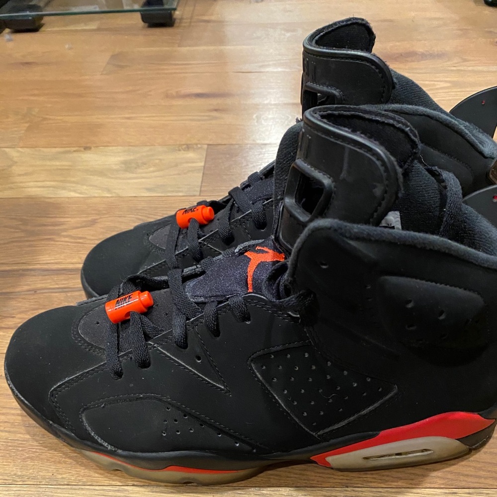 Infrared Jordan 6’s (Men)